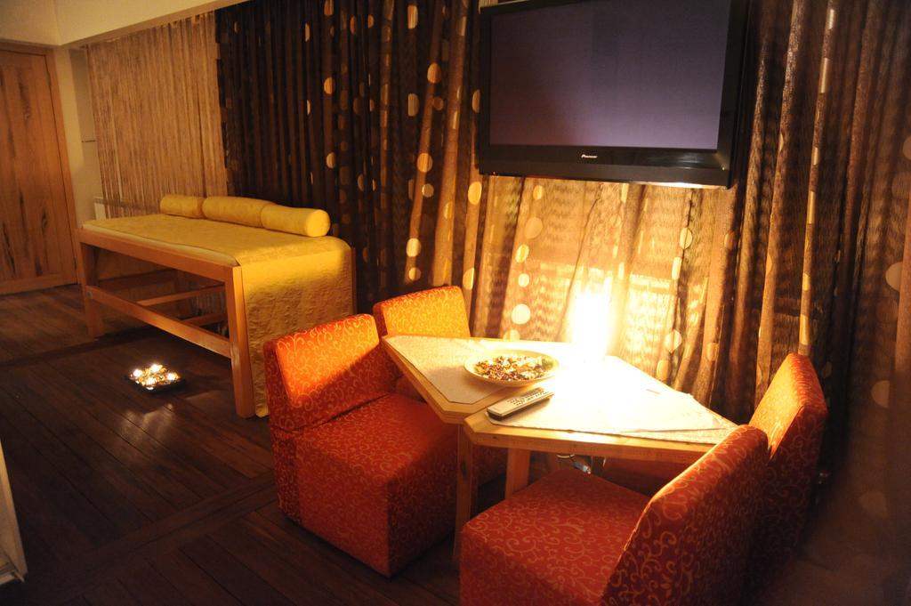 Hotel Merona SJJ Exterior foto